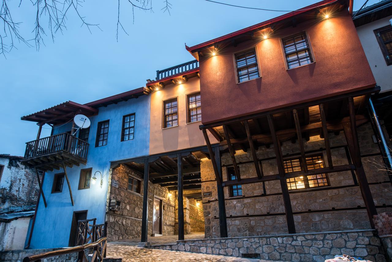 Olganos Vl Luxury Rooms & Suites Veria  Bagian luar foto